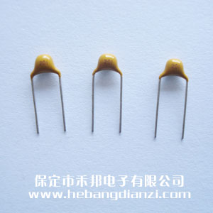 200pF 獨(dú)石電容 耐壓100V