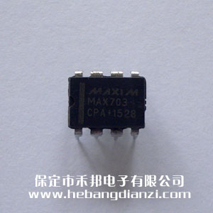 MAX703CPA ɢ��