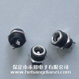 DC-022B電源座 內(nèi)徑2.5