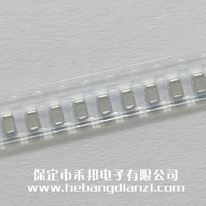 47pF 1206�NƬ��� ���͉�1KV